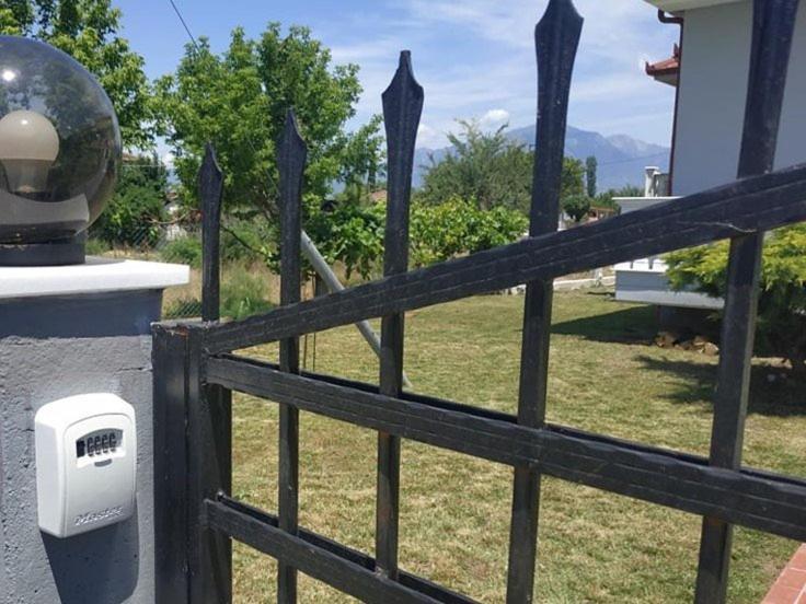 ChrysiDeppy'S House Κοντά Στα Λουτρά Πόζαρアパートメント エクステリア 写真