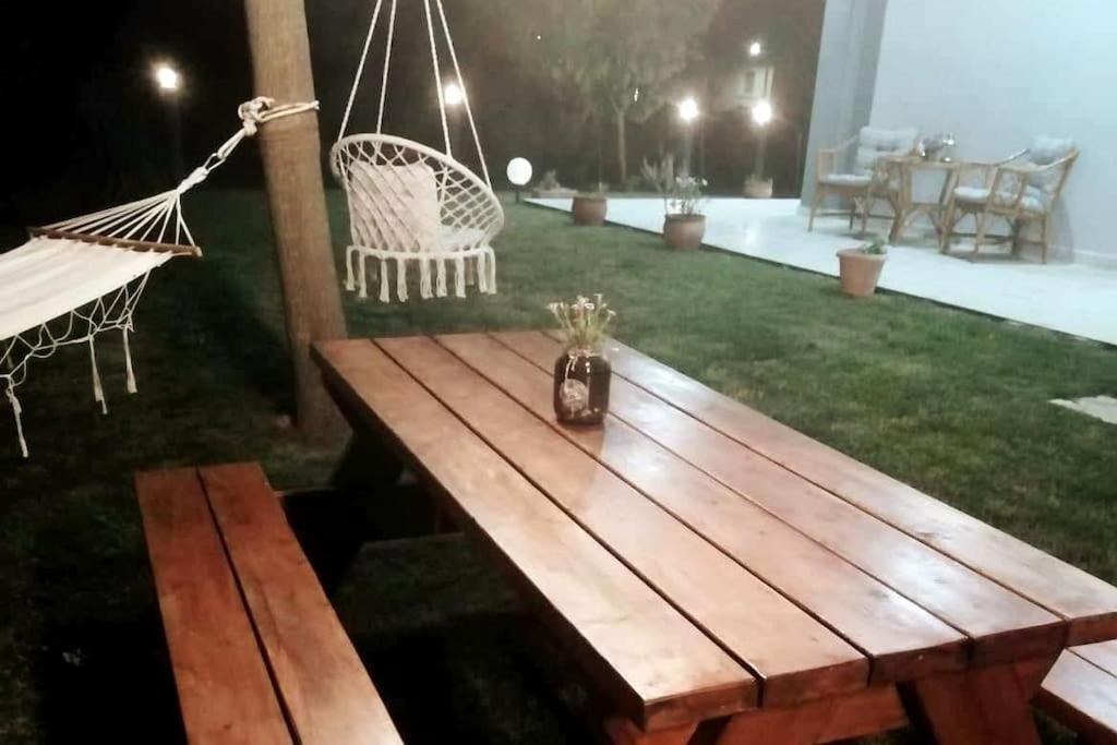 ChrysiDeppy'S House Κοντά Στα Λουτρά Πόζαρアパートメント エクステリア 写真