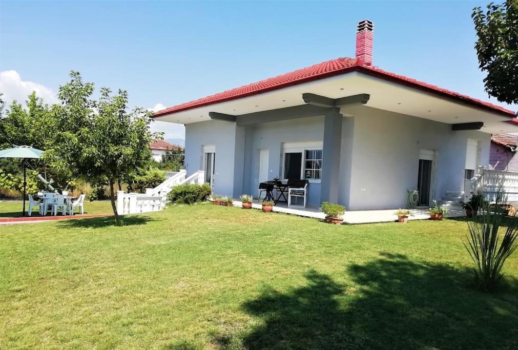 ChrysiDeppy'S House Κοντά Στα Λουτρά Πόζαρアパートメント エクステリア 写真